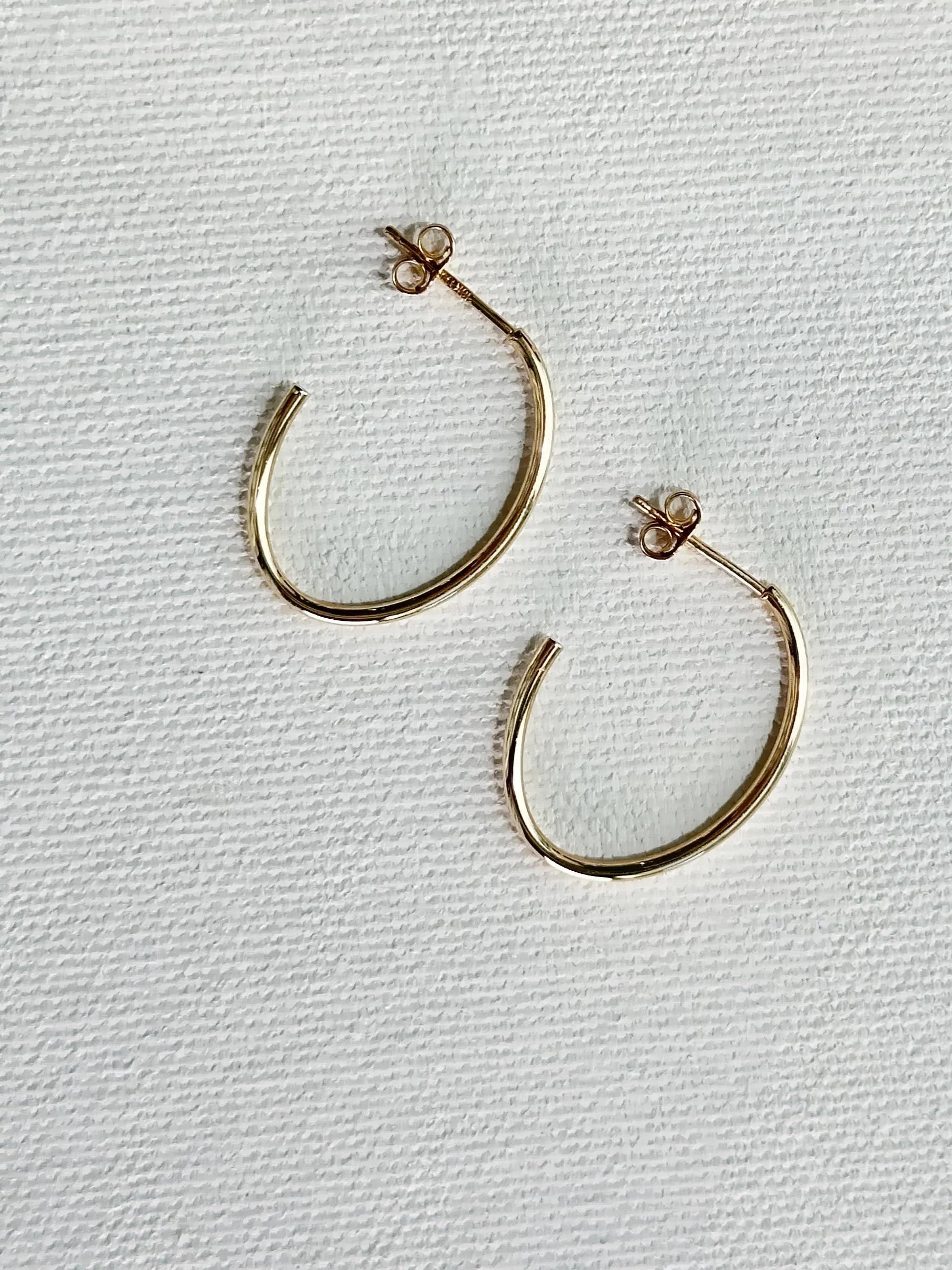 10K Yellow Gold Hoop Earrings | 24mm High, 18.5mm Wide, 1.5mm Thick | Classic Gold Hoops for Everyday Elegance