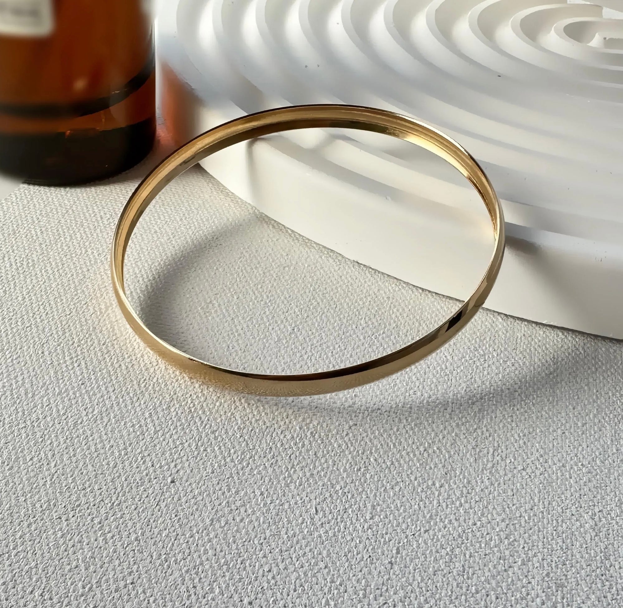 10K Yellow Gold Round Bangle | 8 Inches, 5.5mm Wide | Sleek &amp; Polished Gold Bracelet